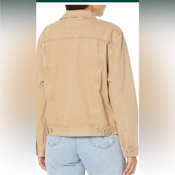 Levi’s jacket - Picture 2 of 8